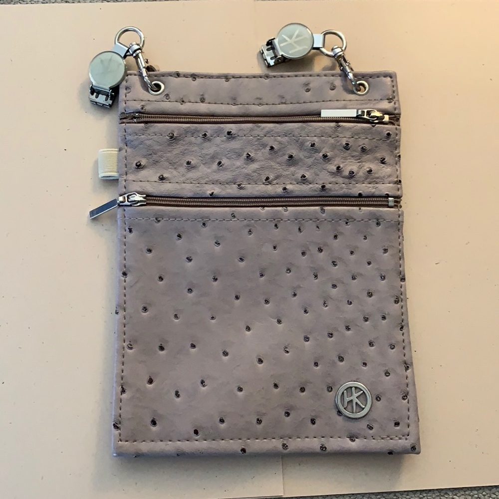 The hip Klip Vegan ostrich skin side pocket hands-free